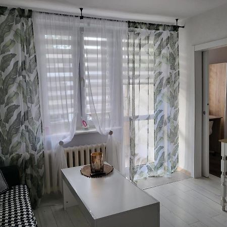 Apartament Zorzy Przy Instytucie Kardiologii Anin Apartment Warsaw Luaran gambar